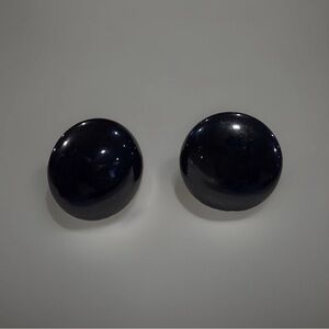 Vintage Trifari Black Cabochon Button Clip On Earrings Gold Tone Round Elegant